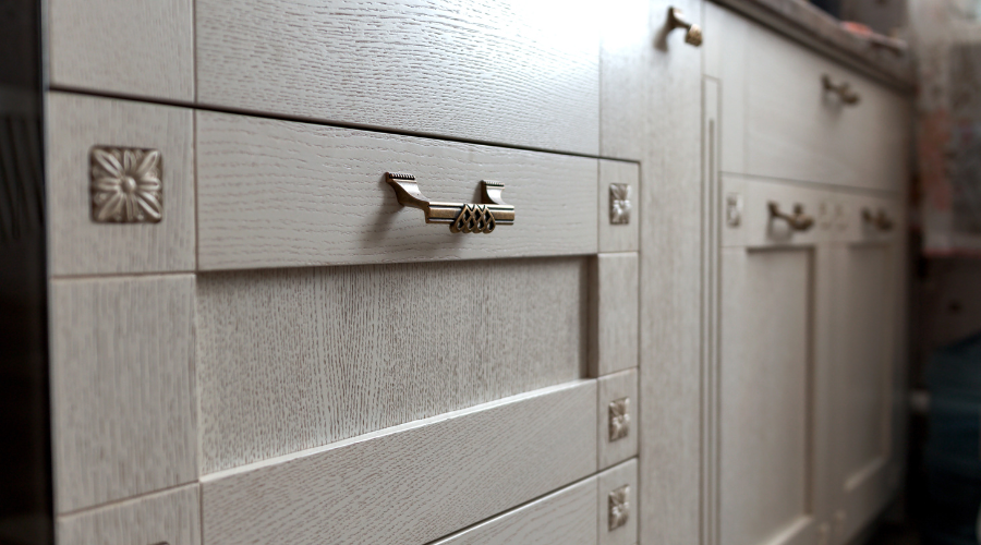 Stylish drawer handles